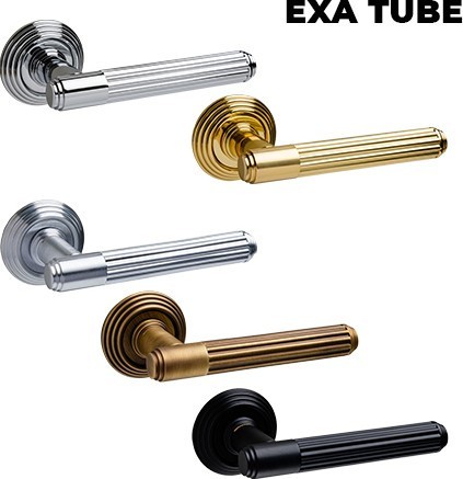 Дверная ручка EXA TUBE на розетке RO86 